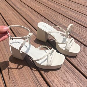 Altar’d State Caroline Platform Heels, size 9, ivory